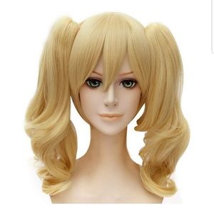 Pigtail wig blonde